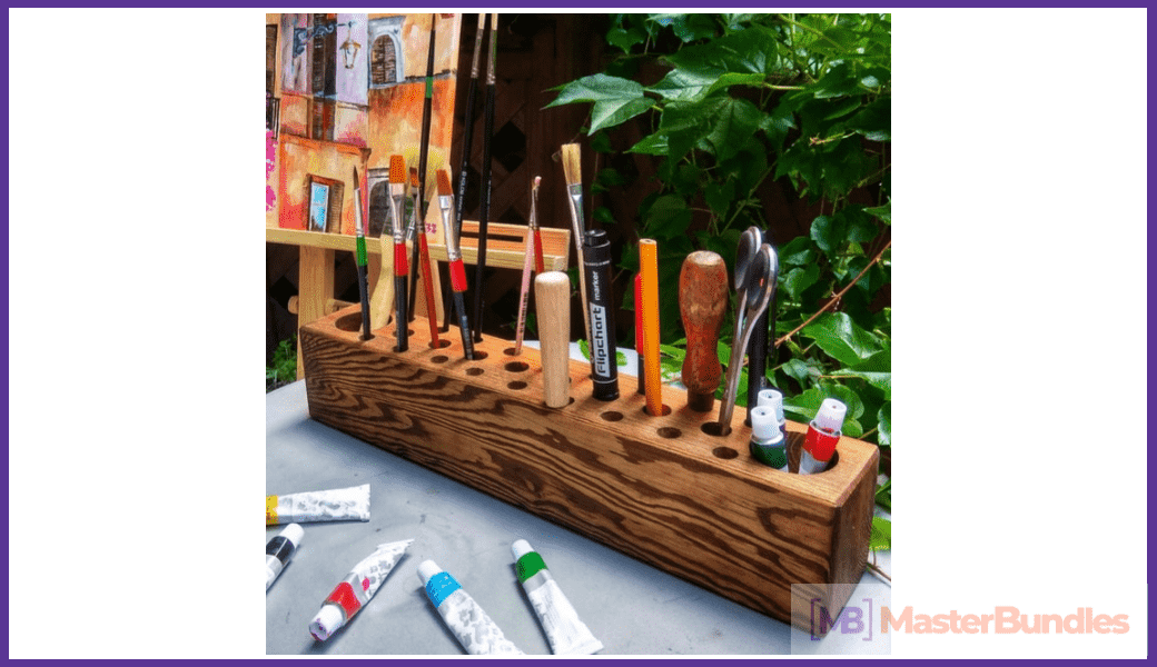 Wooden Brush Holder. Christmas Gifts for Artists