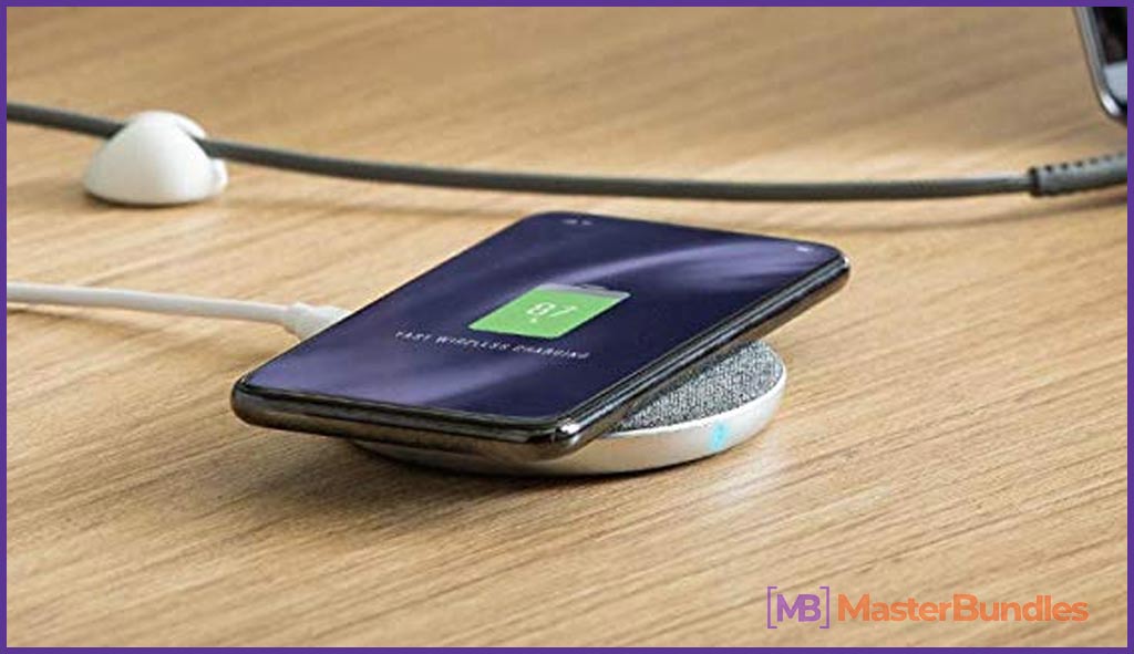 Wireless smartphone charger