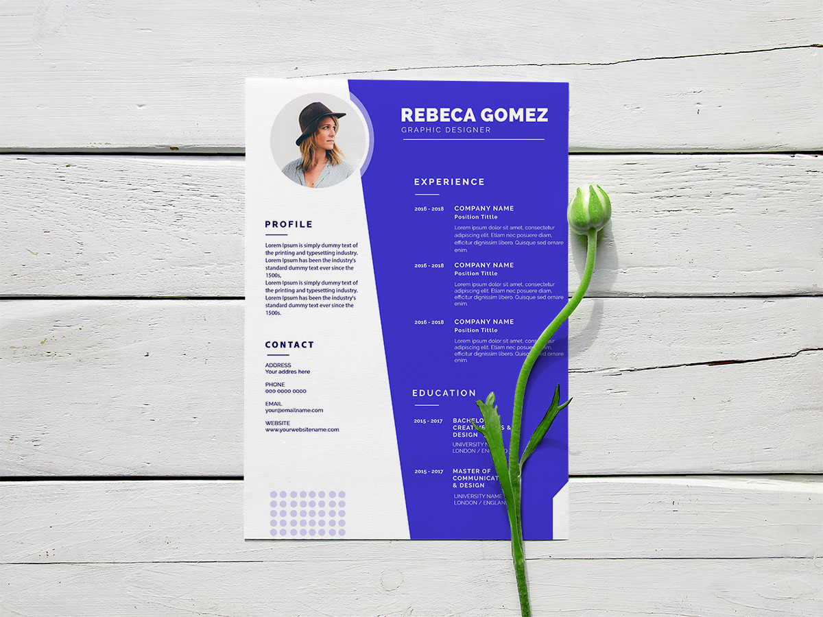 free a4 flyer with flower mockup psd