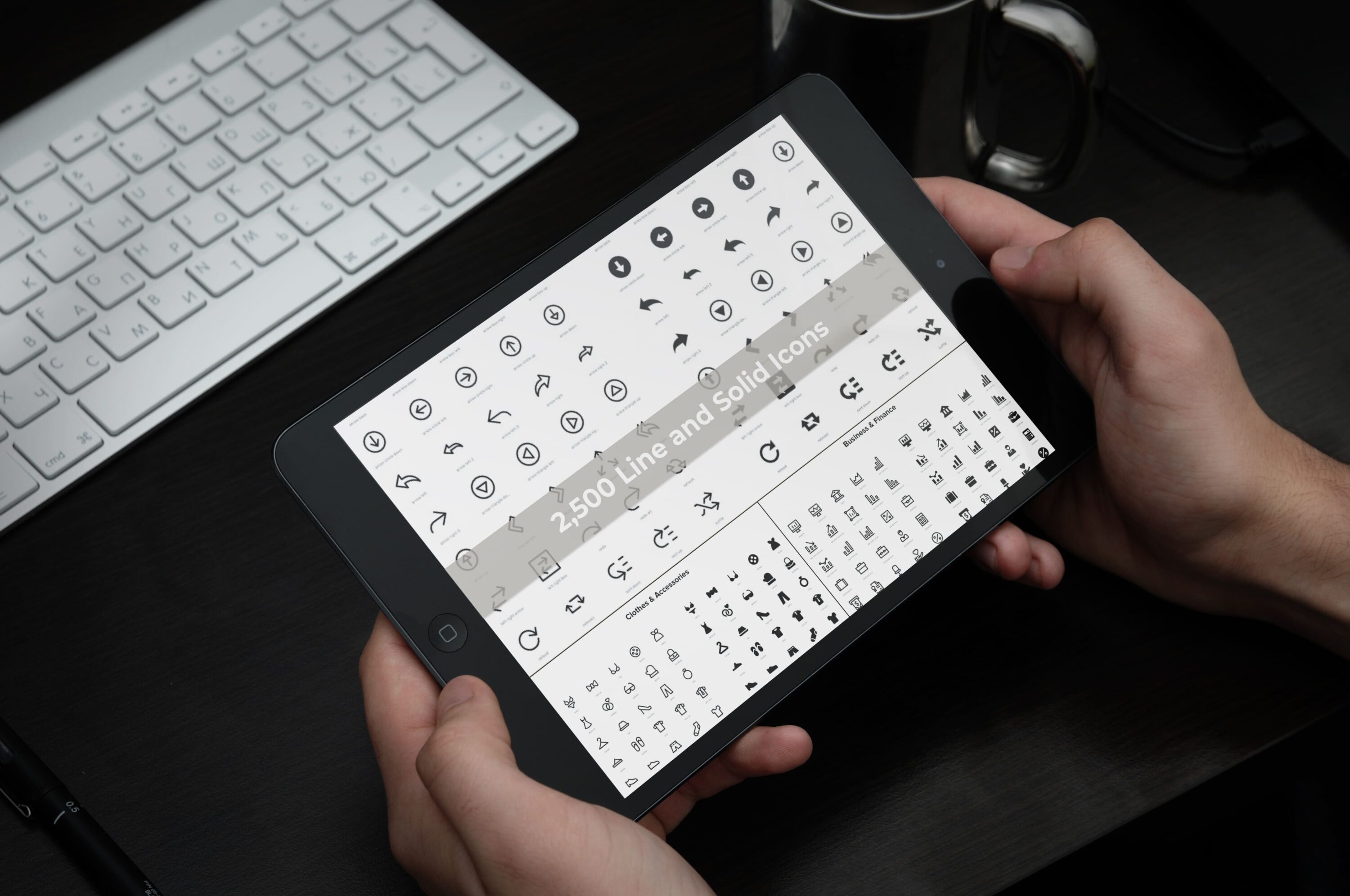 Tablet option of the 2,500 Line and Solid Icons.