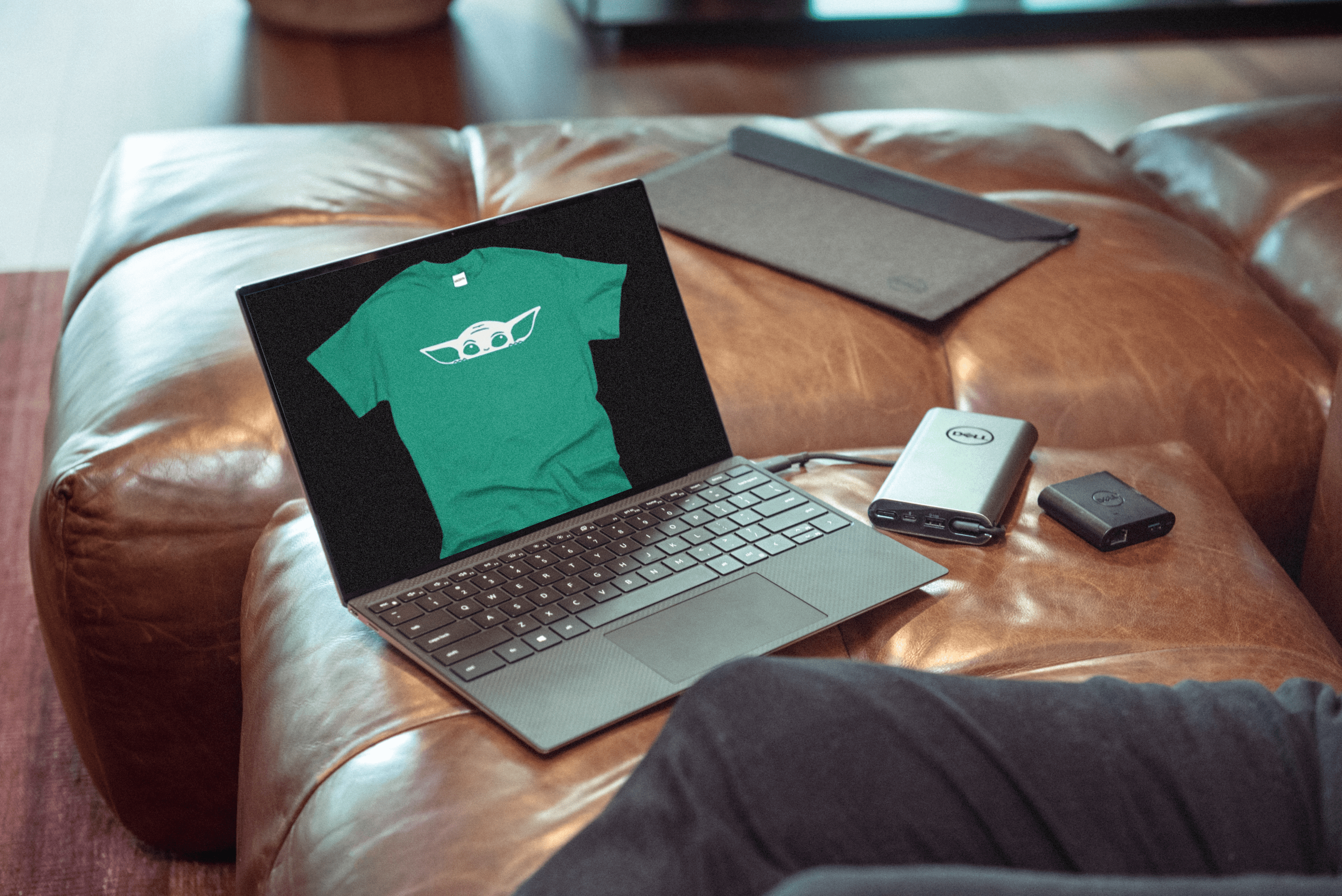 Grogu svg Baby Yoda - laptop.