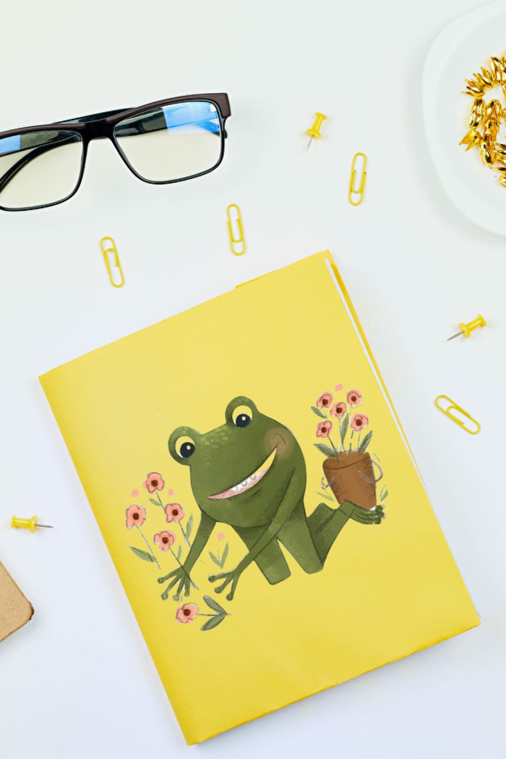 This product includes frog characters style.