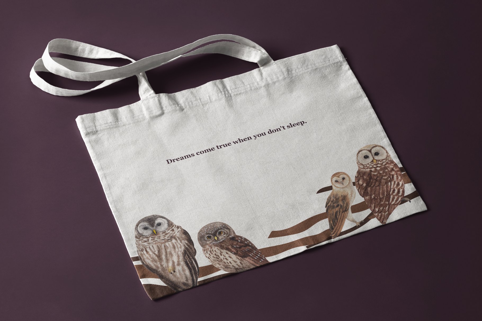 White eco bag with the owls in jungle.