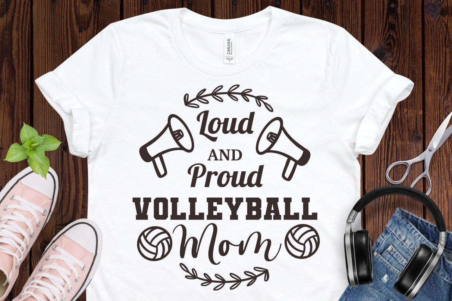 Loud and proud volleyball mom - t-shirt design.