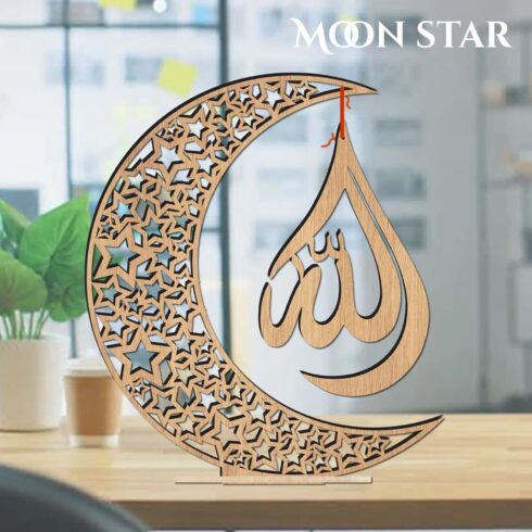 Moon star, four hanging accessories with Allah and Muhammad inscriptions.