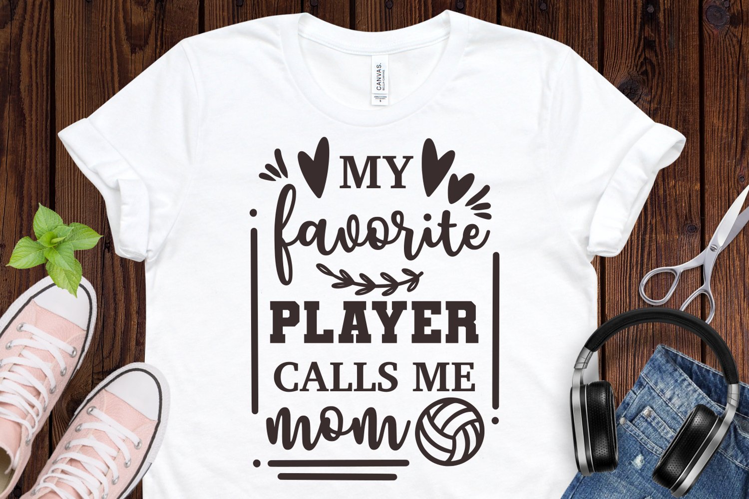 My favorite player calls me mom - t-shirt design.
