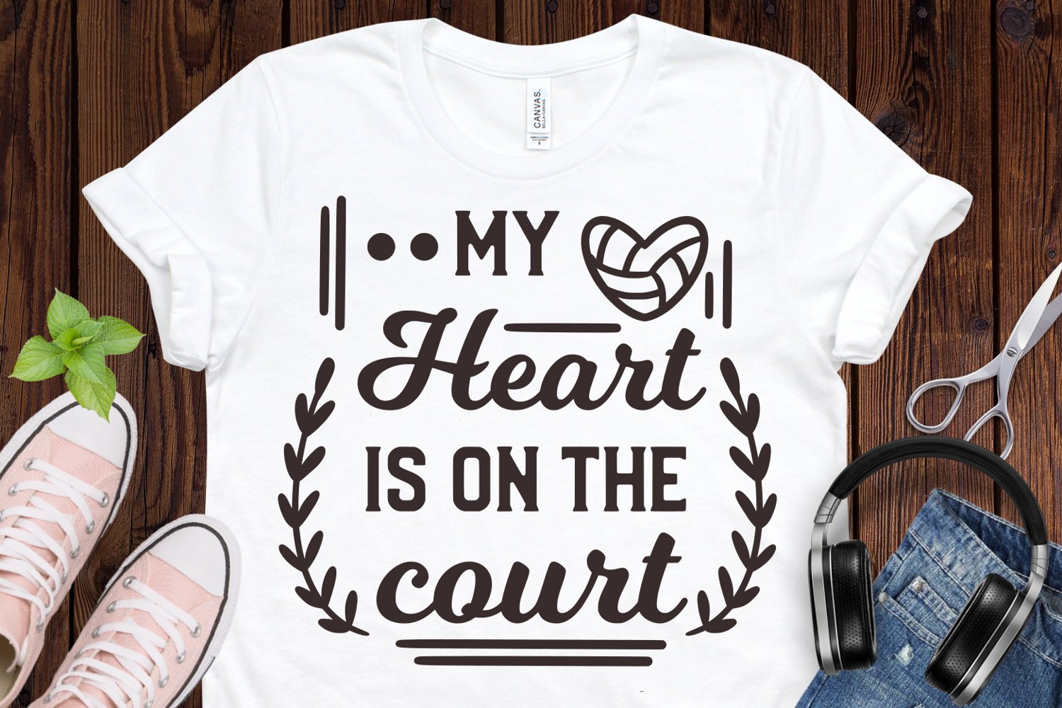 My heart is on the court - t-shirt design.