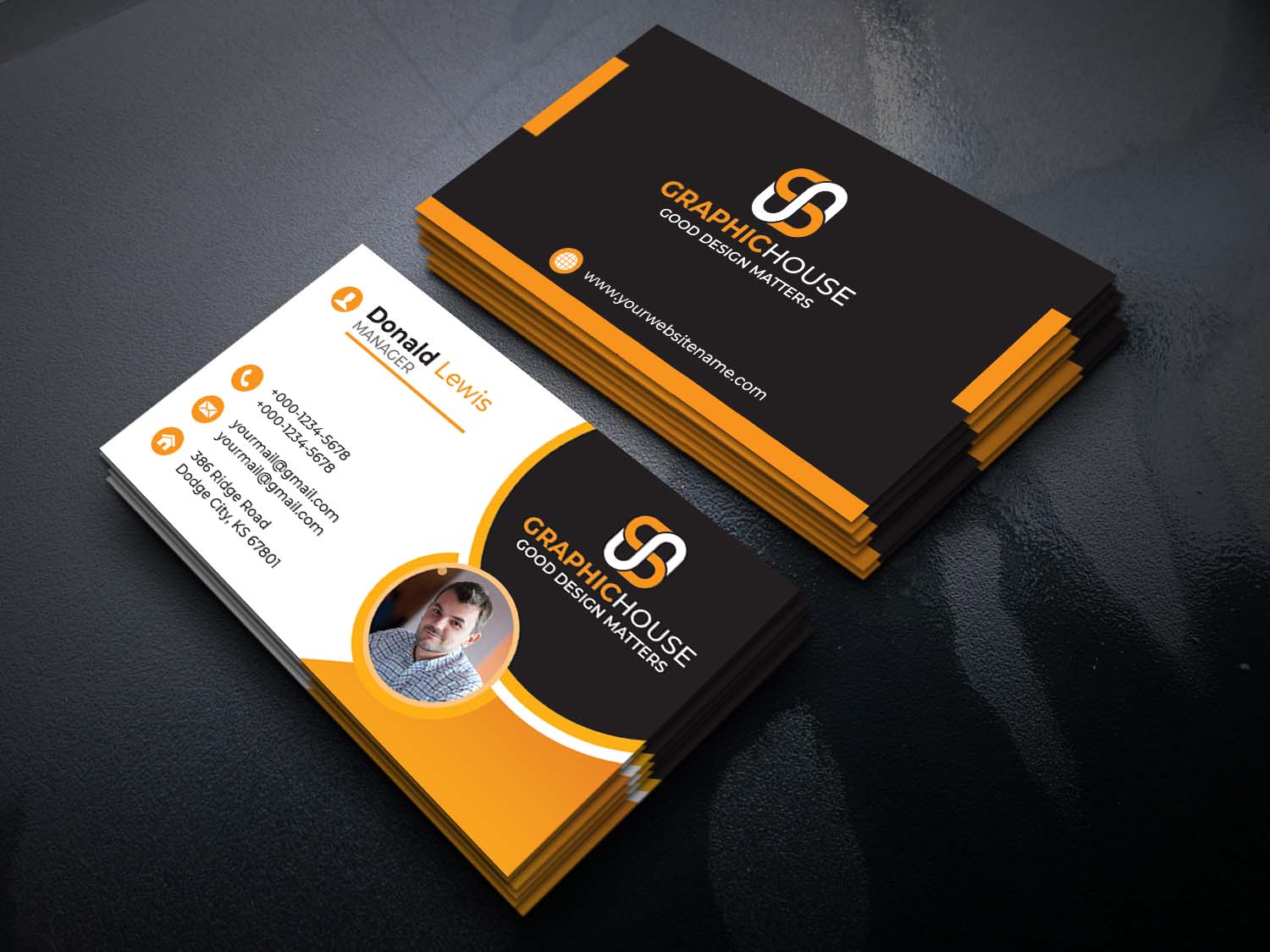 Creative Professional Business Card Template Example.
