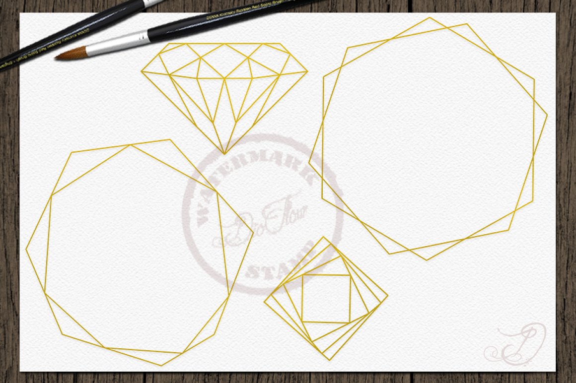 Diverse of geometric shapes in gold.
