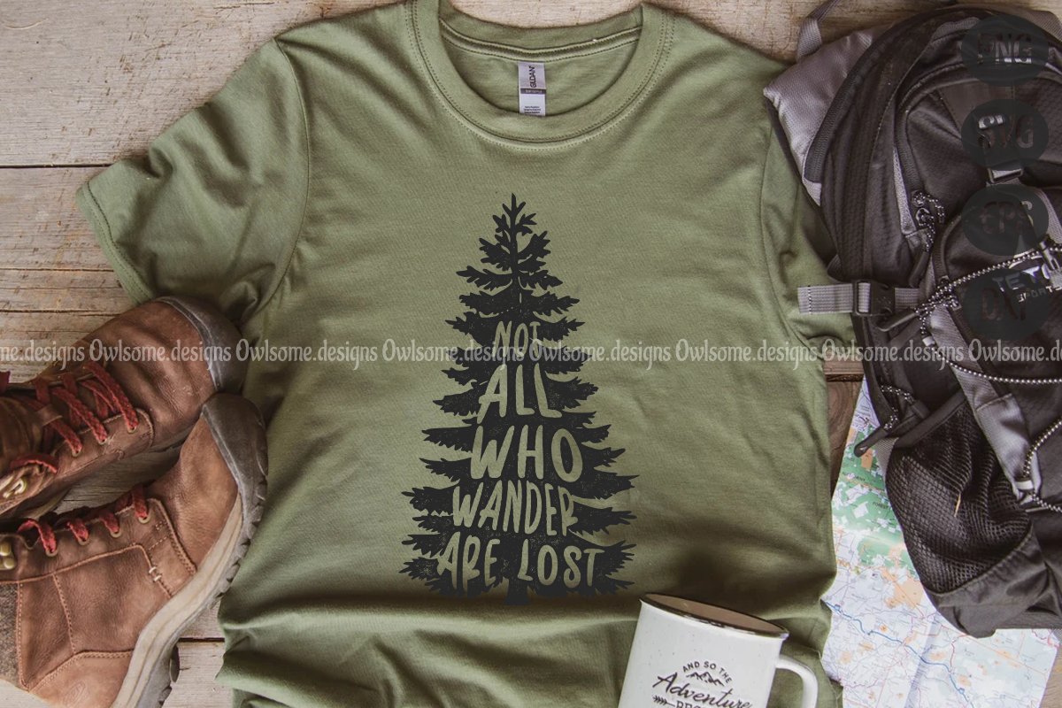Olive t-shirt with Christmas tree.