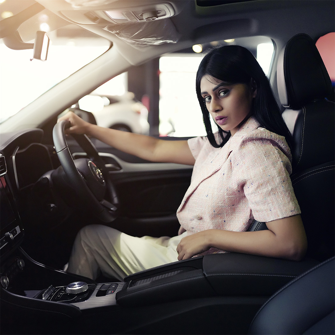 50 Very High Resolution Stock Photo Bundles Girl And Car Preview Image.