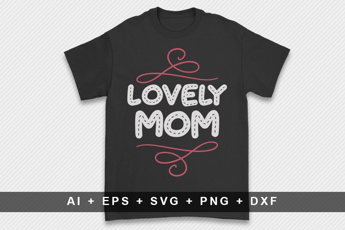 Black women's t-shirt with a cute print about mom.