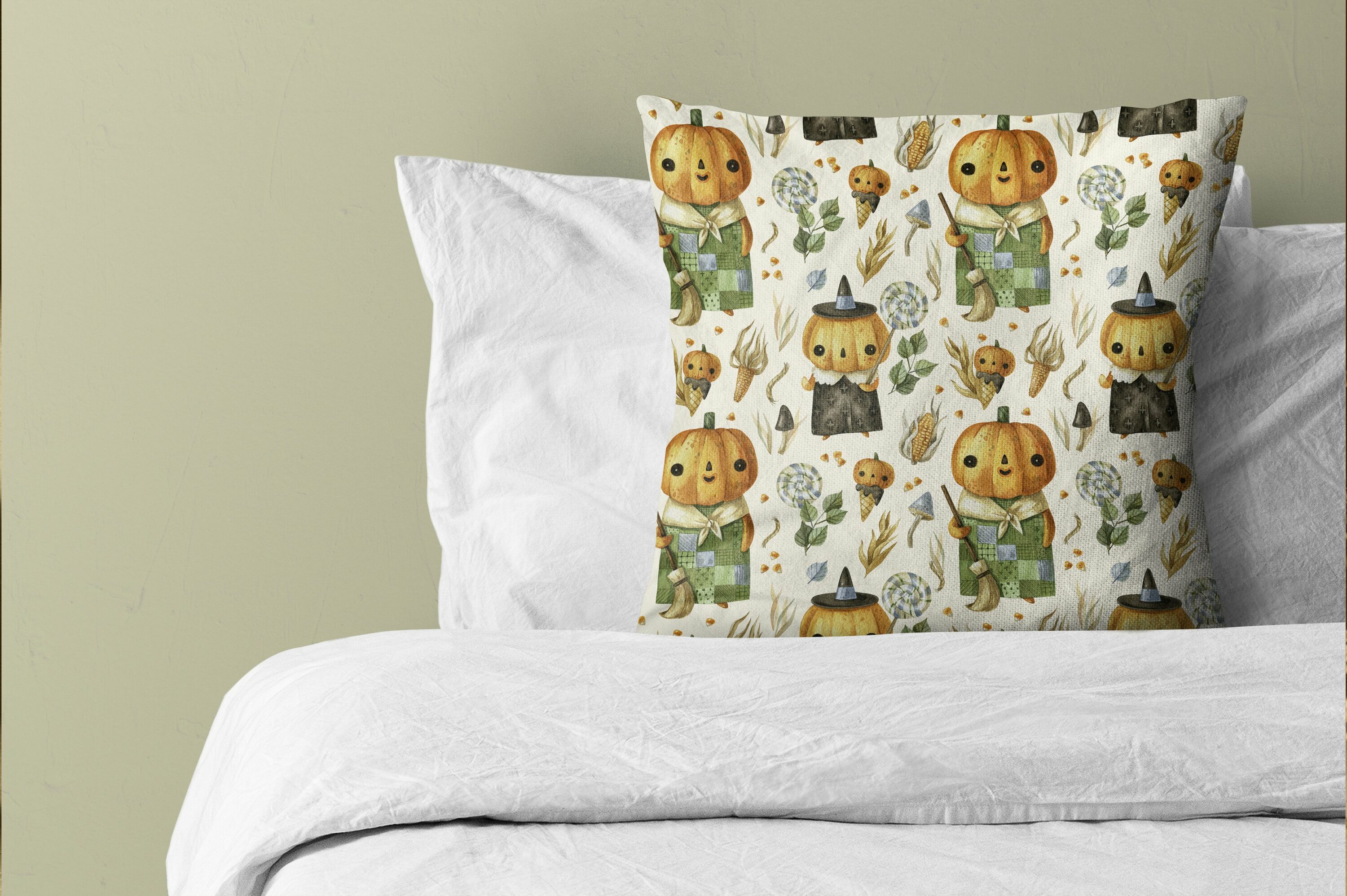 Decorate pillow with the autumn pumpkin men.