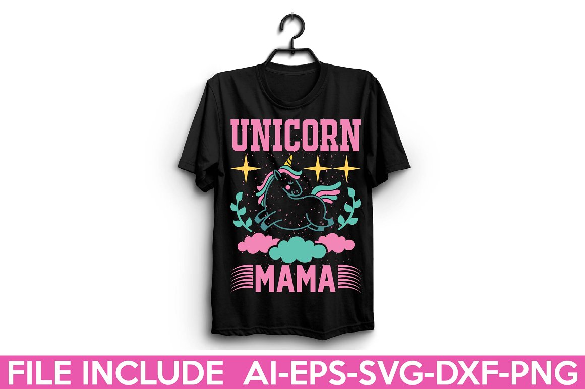 Black t-shirt with the lettering "Unicorn mama".