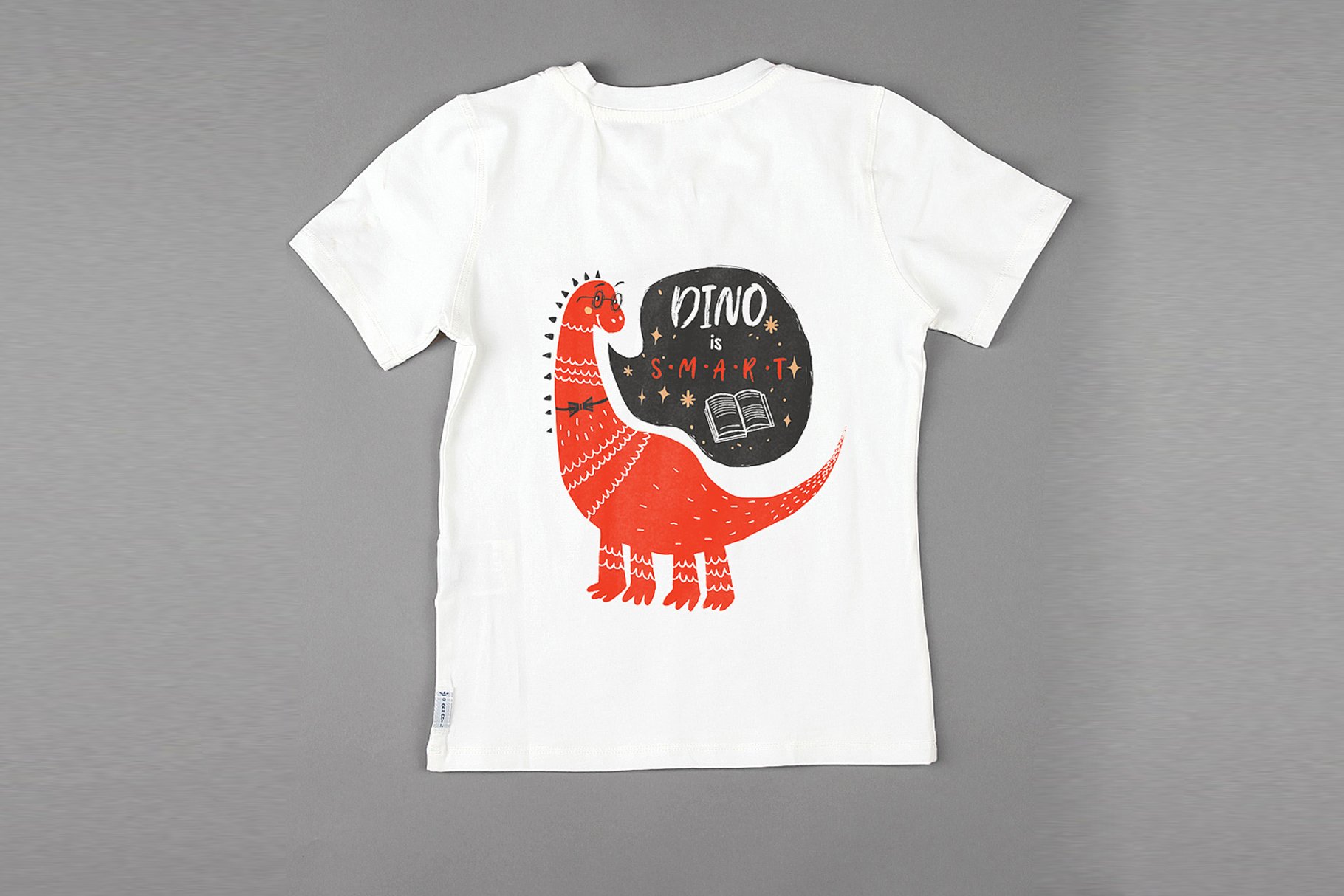 Classic and simple white t-shirt with the red dinosaur.