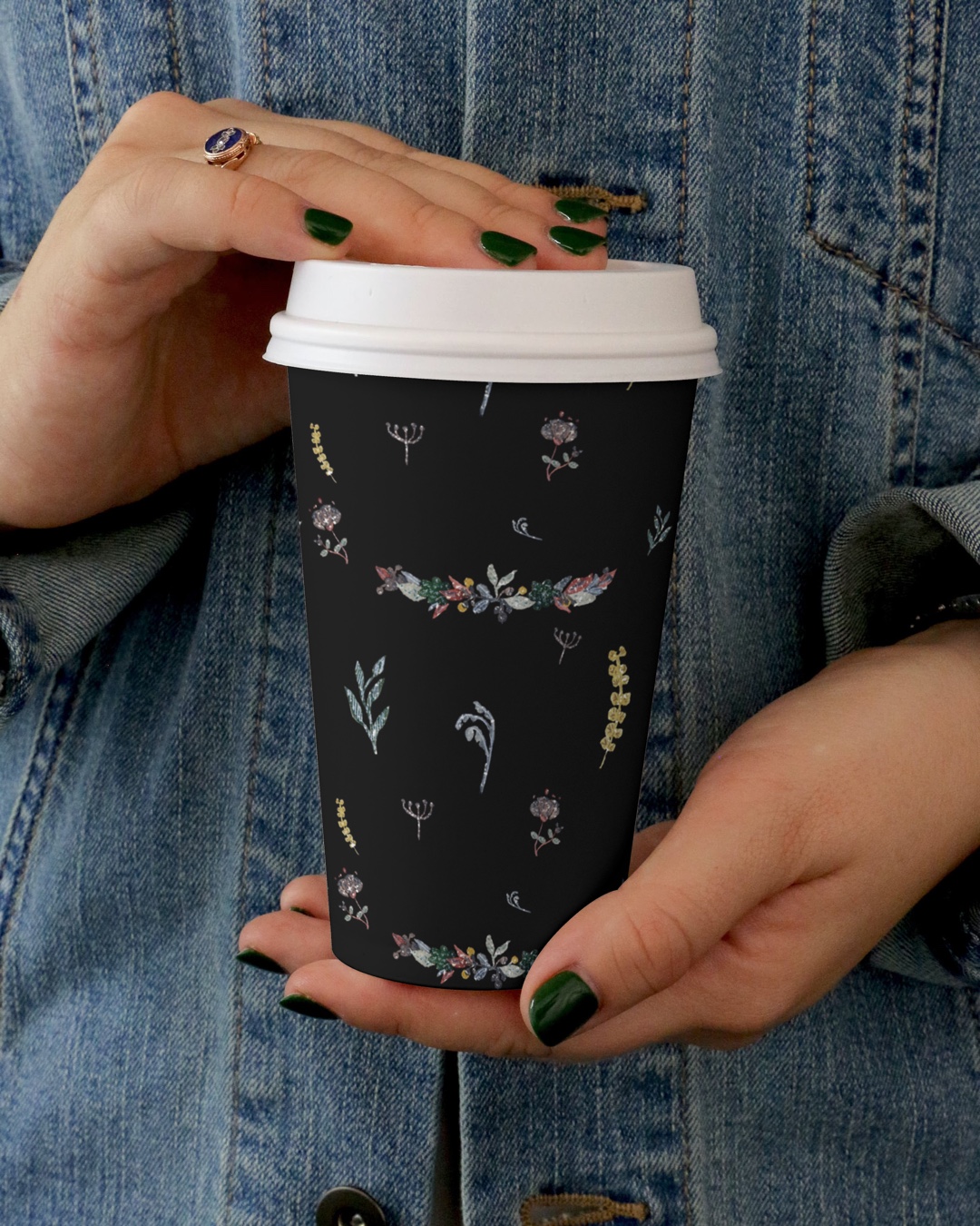 11 Seamless Flying Flowers Patterns cup mockup.
