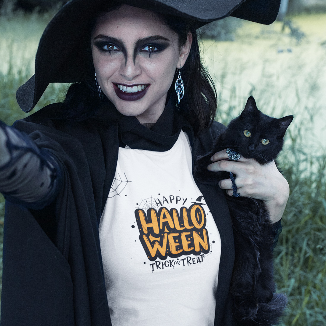 Stunning T-shirt Happy Halloween Bundle cover image.