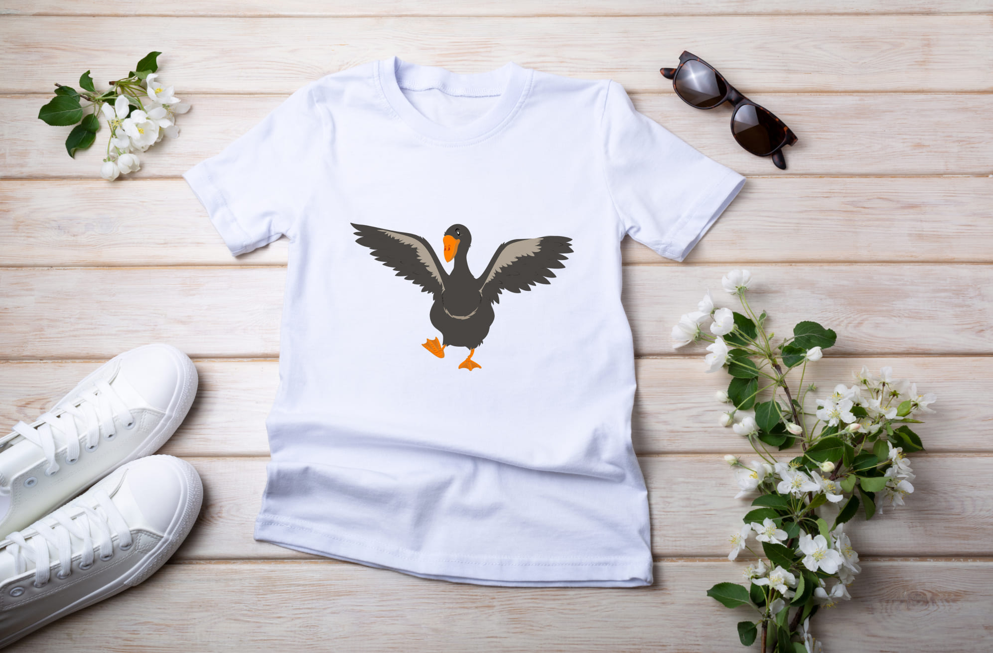 Image of white t-shirt with exquisite mallard duck print