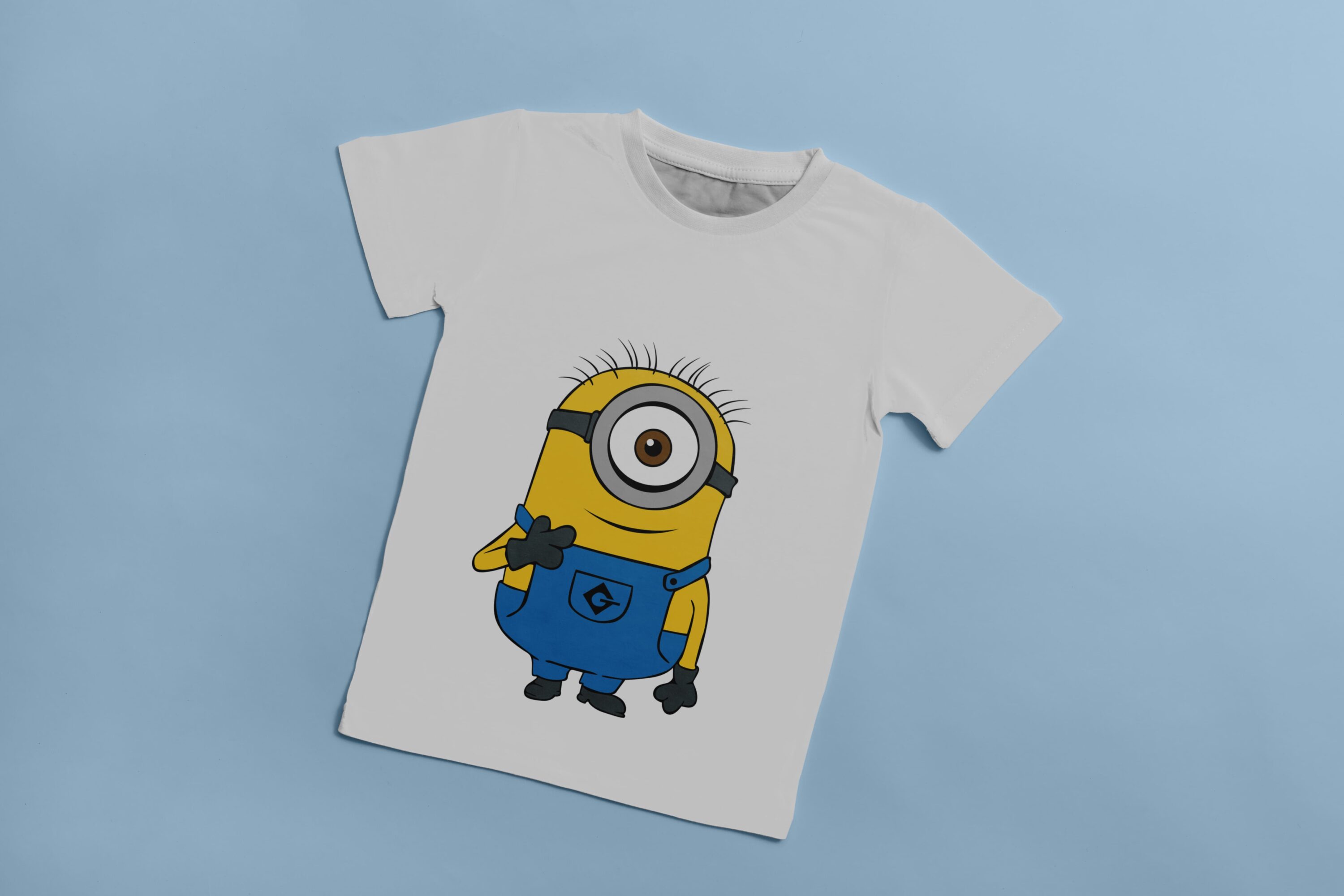 White T-shirt with the image of the character - Minion with one eye.