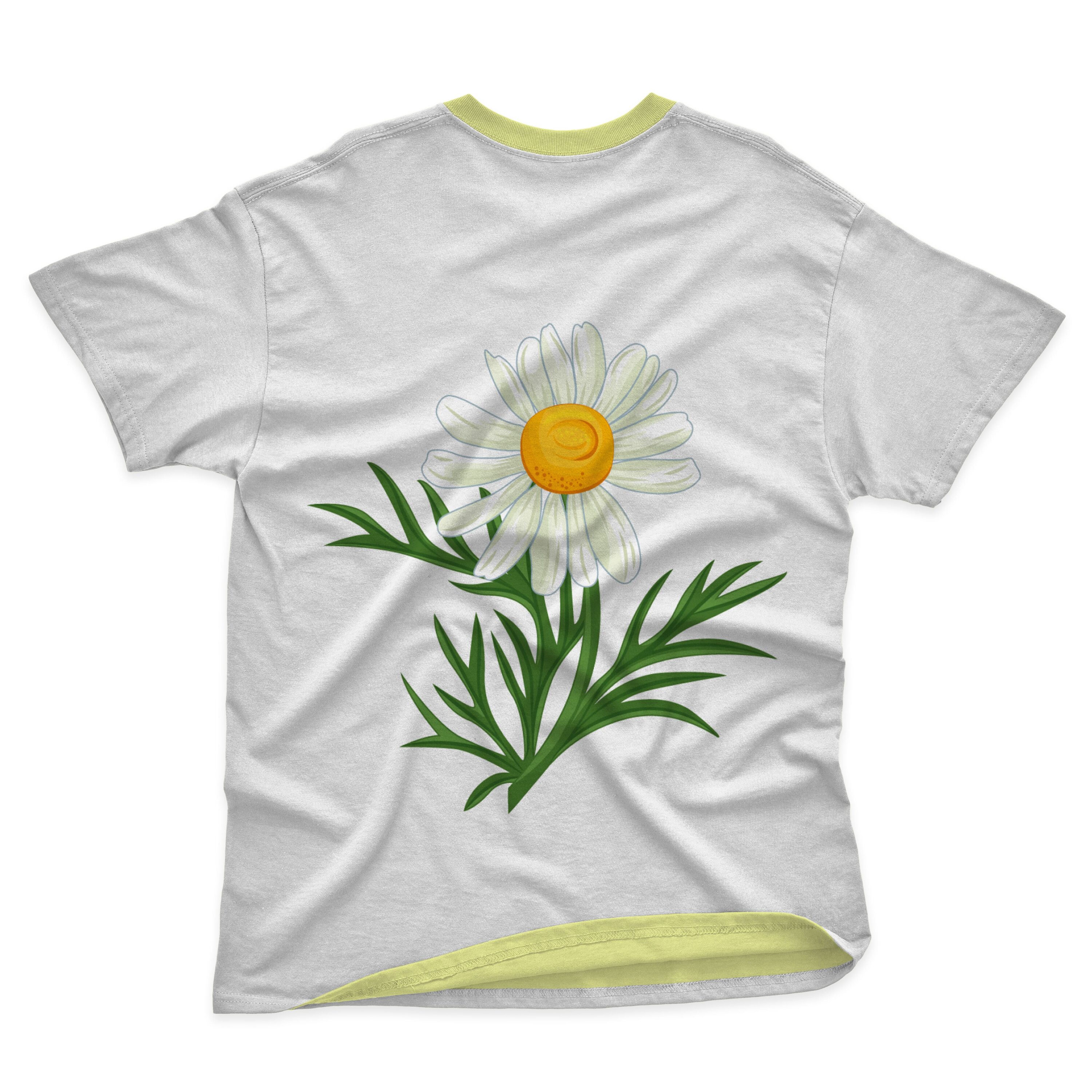 Simple daisy printed on the t-shirt.