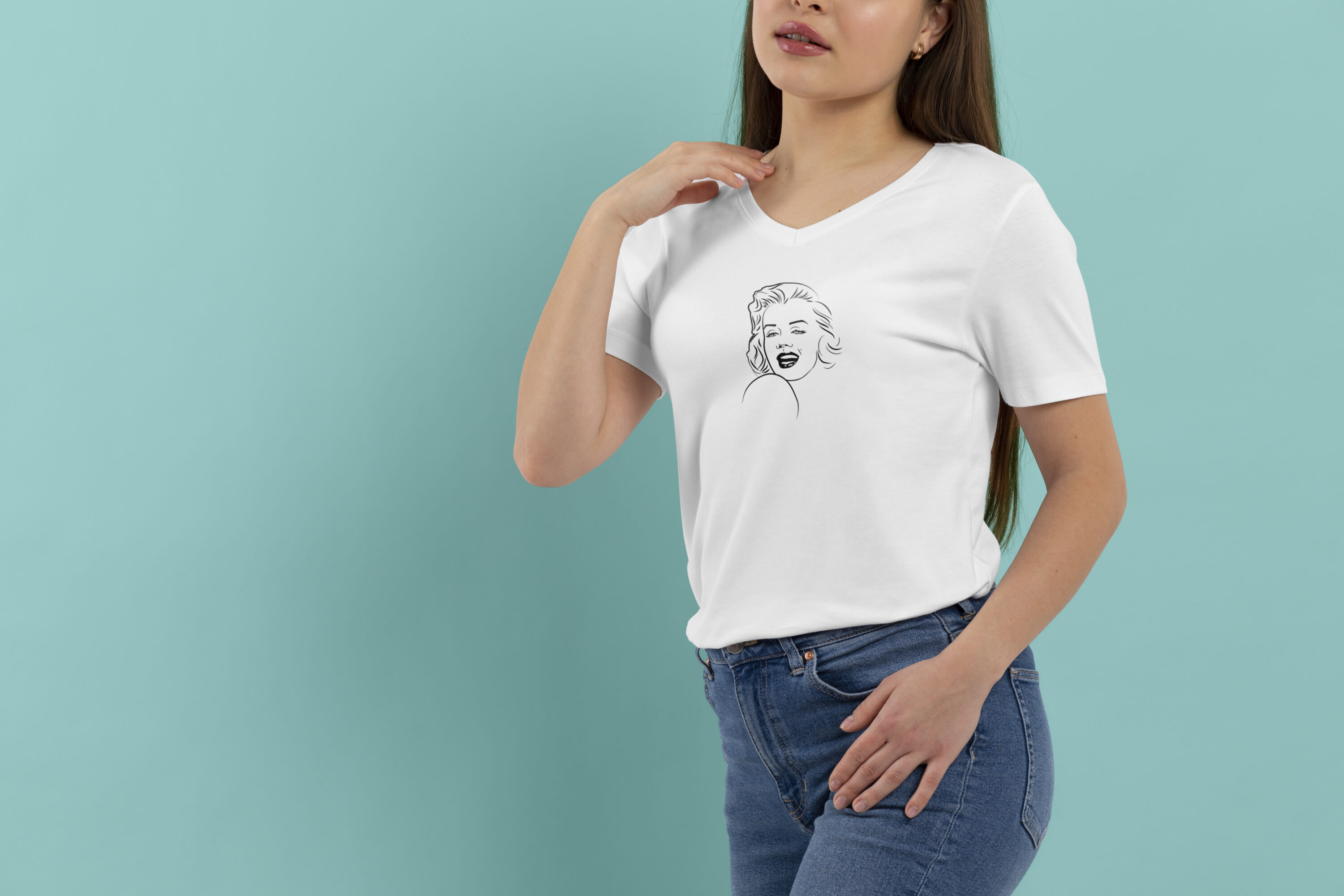 Marilyn Monroe marvelous vinyl print T-shirt image.