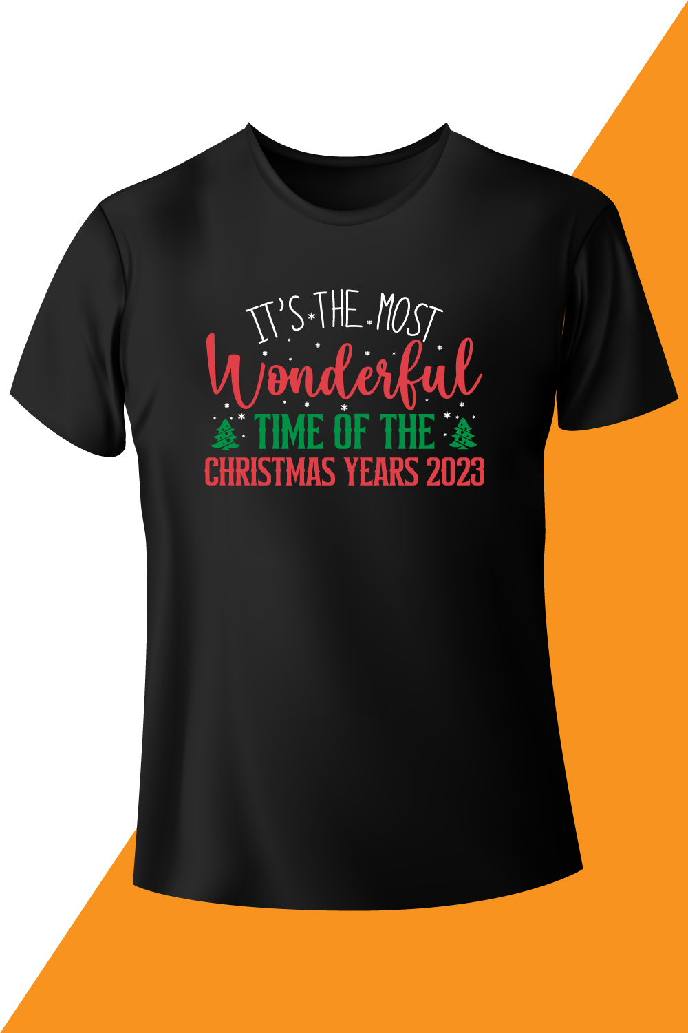 Image of a black T-shirt with an enchanting print on the theme of Christmas.