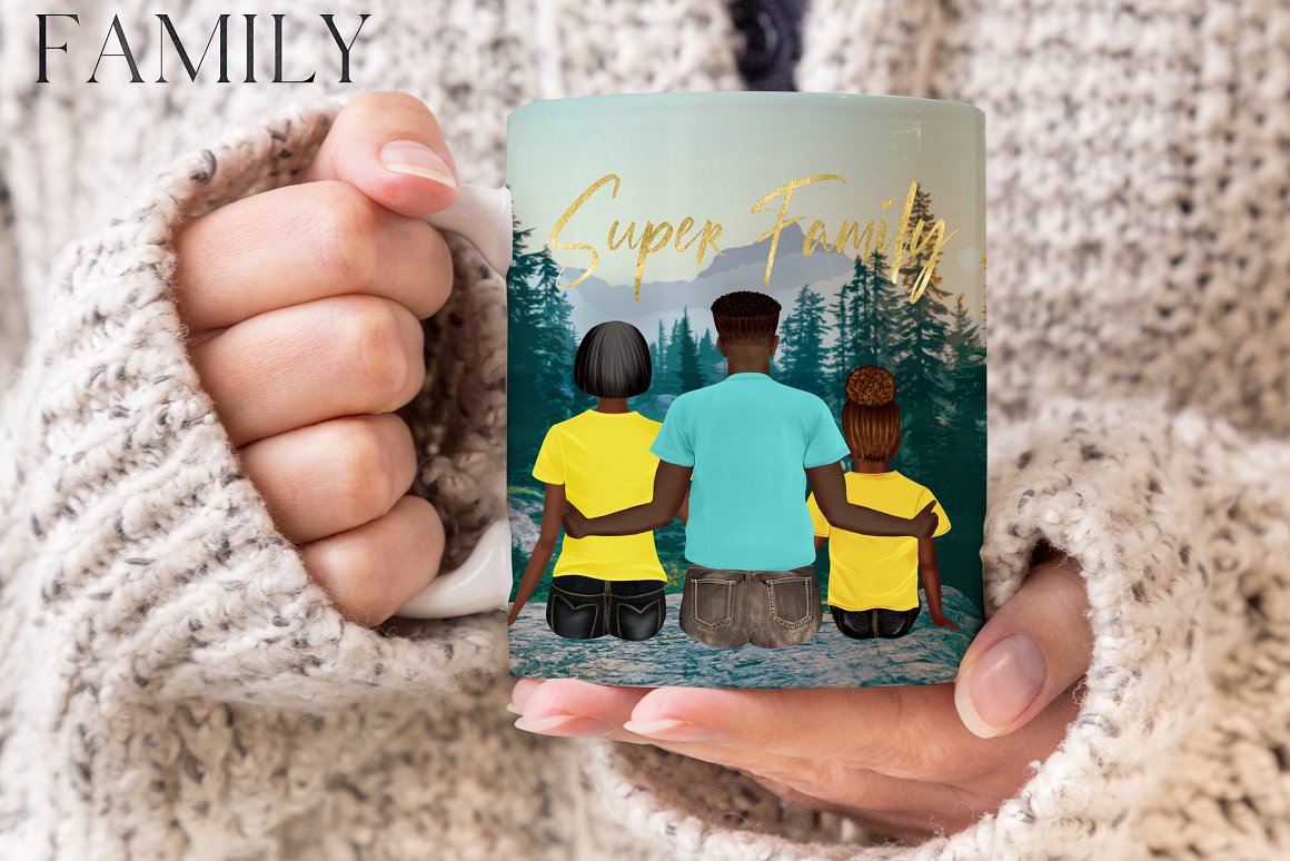 Cup with illustration of sitting family in the forest and golden lettering "Super Family".