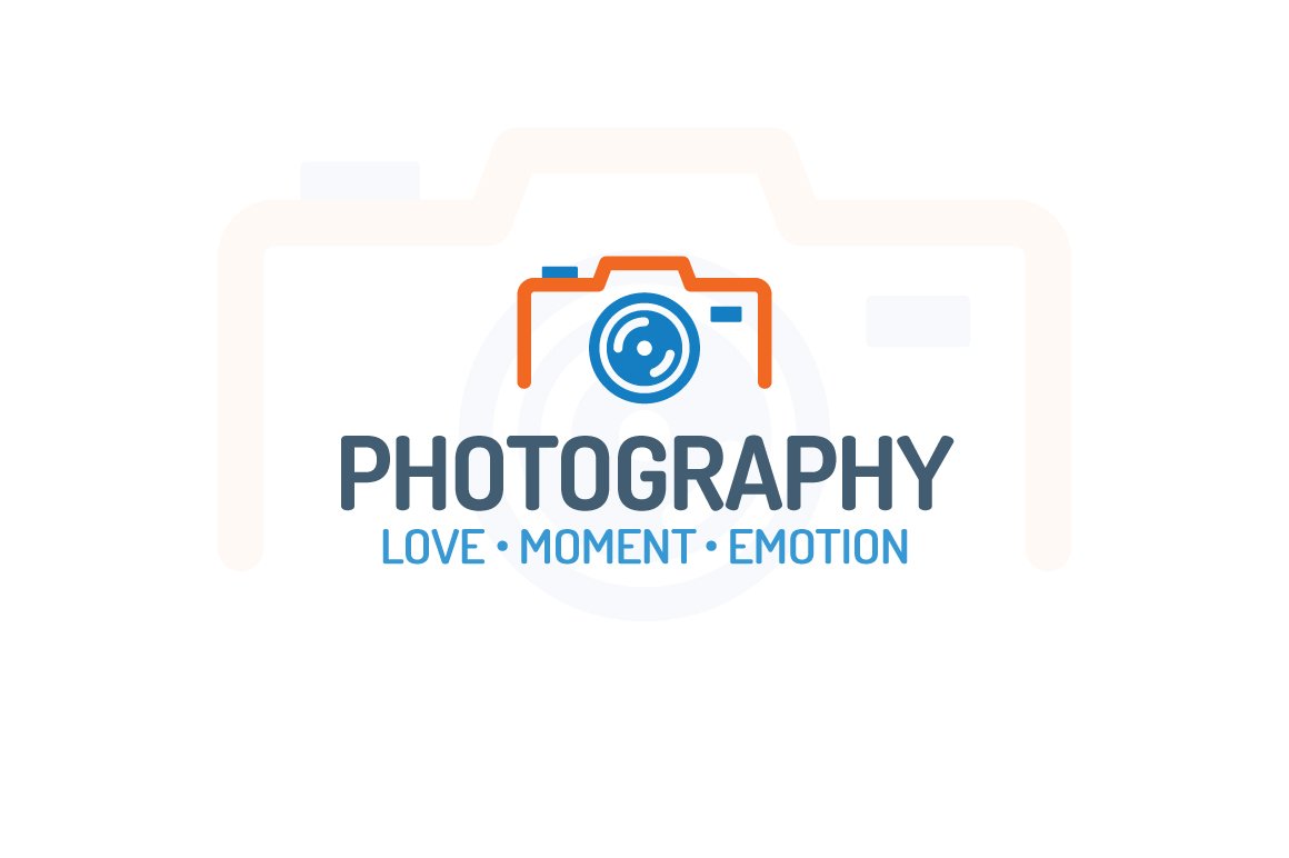 Minimalistic logo with a camera in an orange border and lettering.