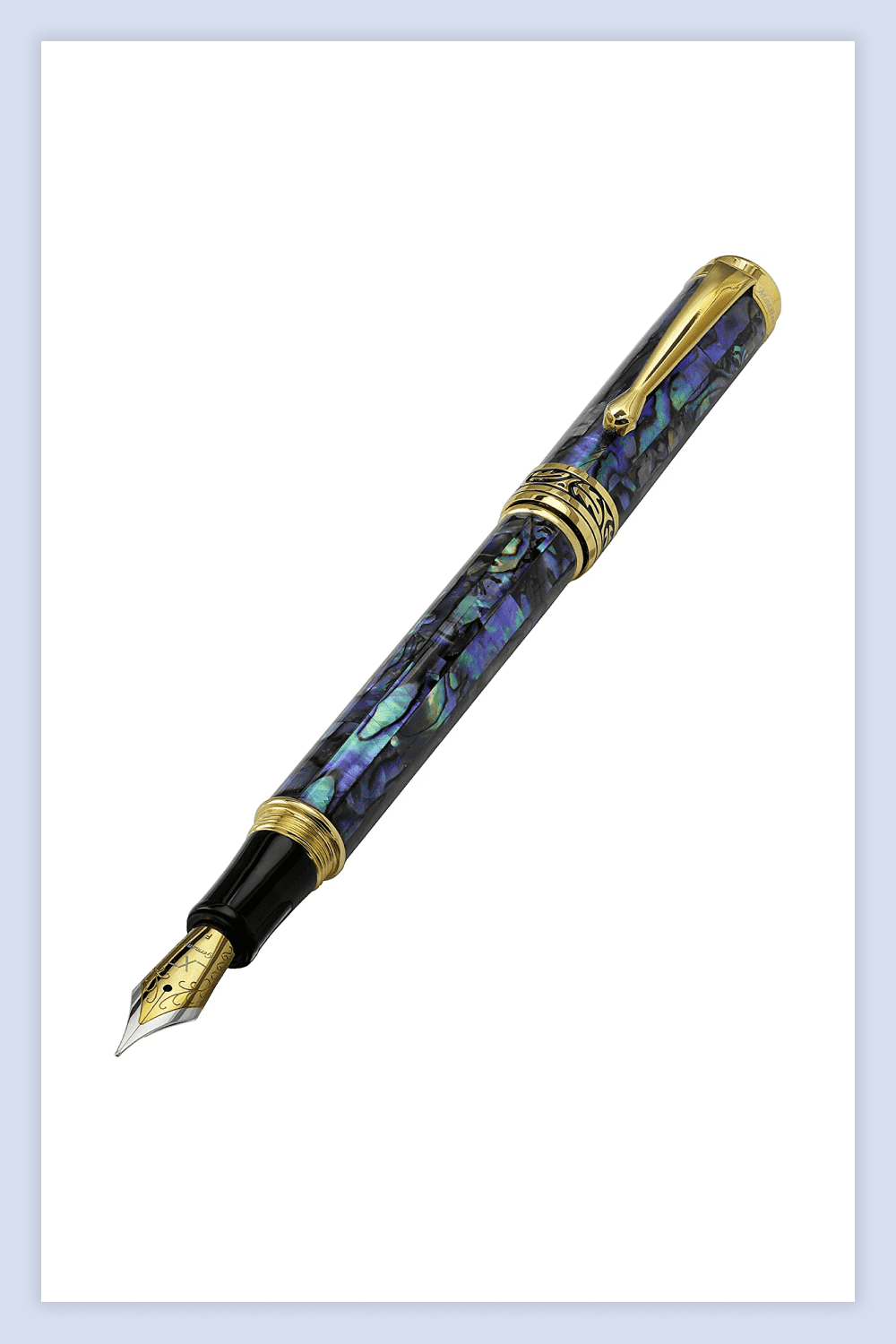 Photo of the Xezo Maestro Natural Sea Shell Handmade Fountain Pen with 18K Gold Plated Parts.
