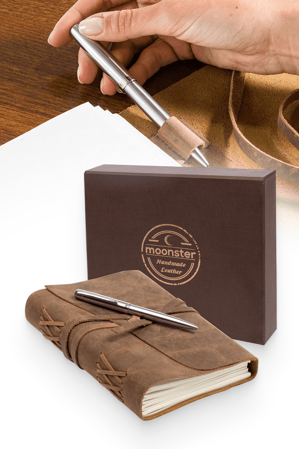 https://masterbundles.com/wp-content/uploads/2022/12/31-leather-journal-notebook-gift-set-with-luxury-pen-729.png