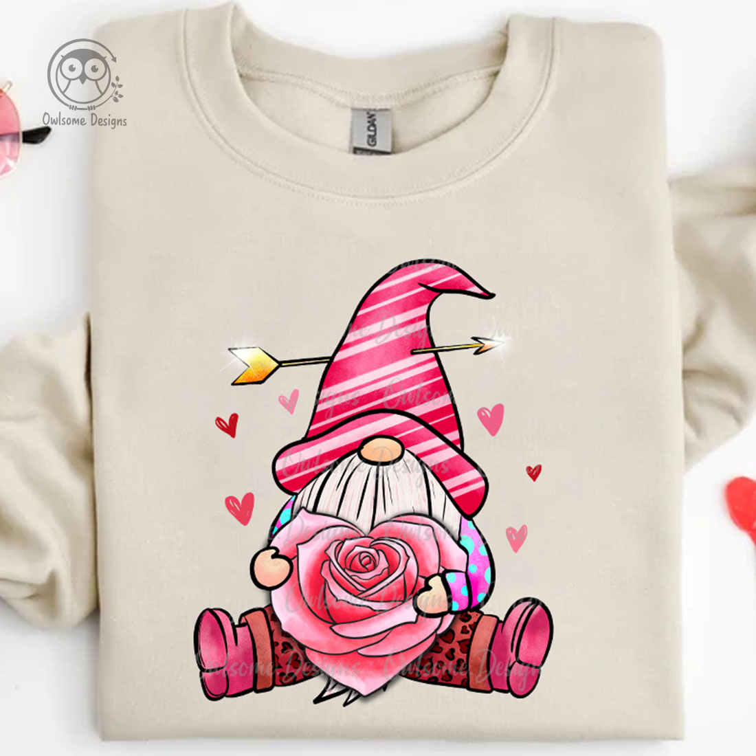 T-shirt Gnome Valentine Sublimation PNG Design cover image.