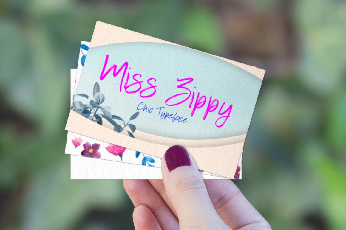 3 different visiting cards with pink lettering "Miss Zippy".