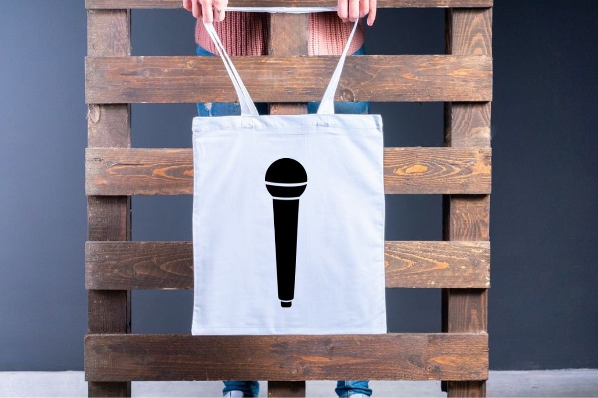 White eco bag with classic microphone.