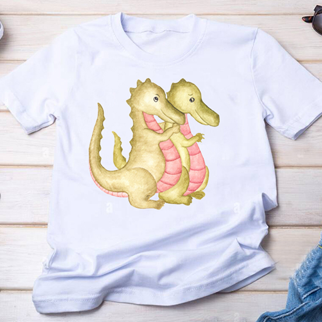 Image of T-shirt with amazing dinosaur couple print