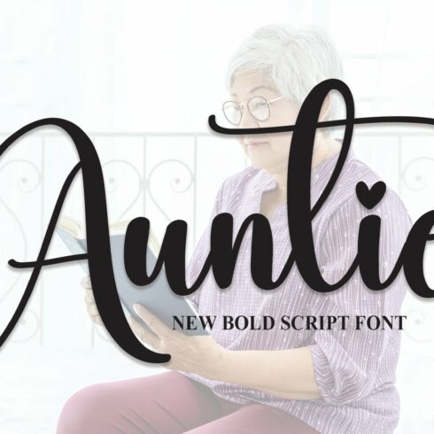 Auntie | Script Font cover image.