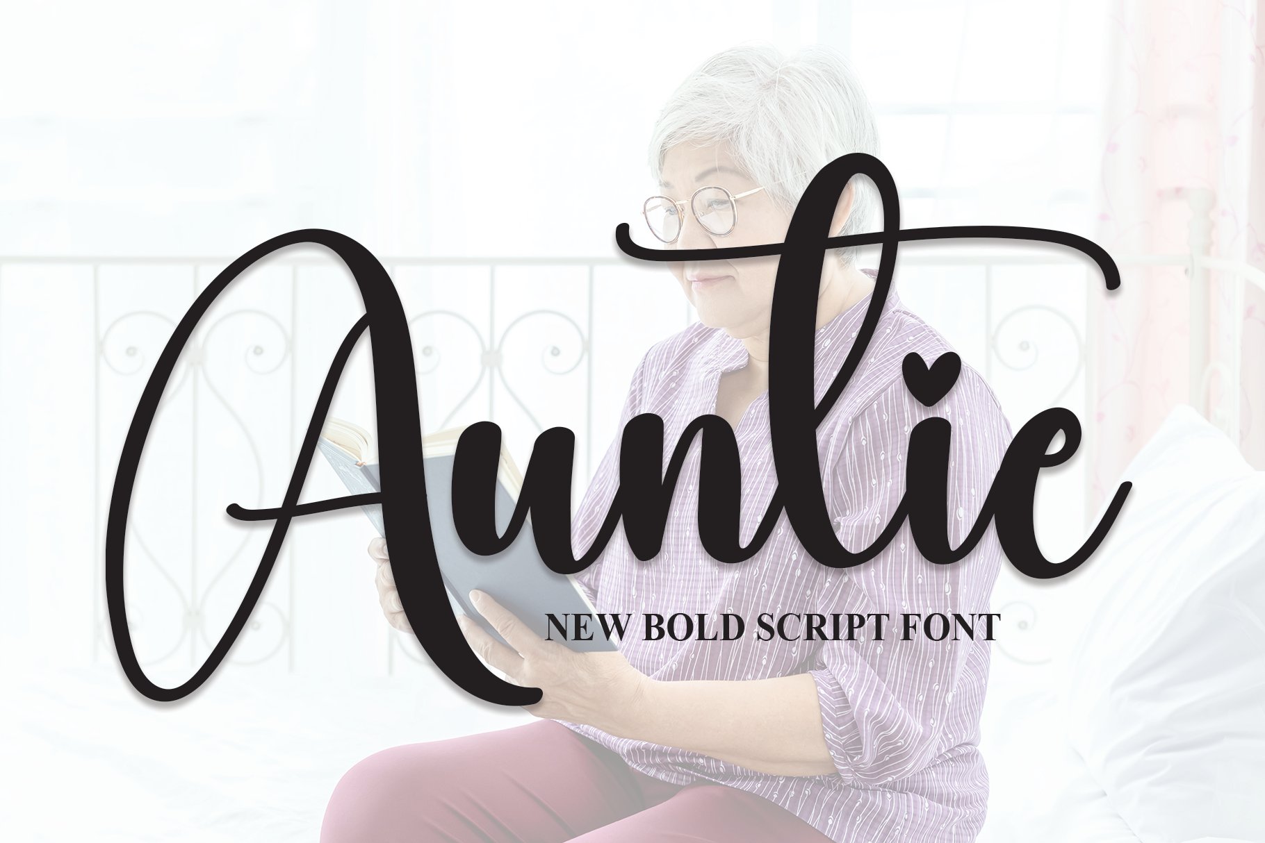 Auntie | Script Font cover image.