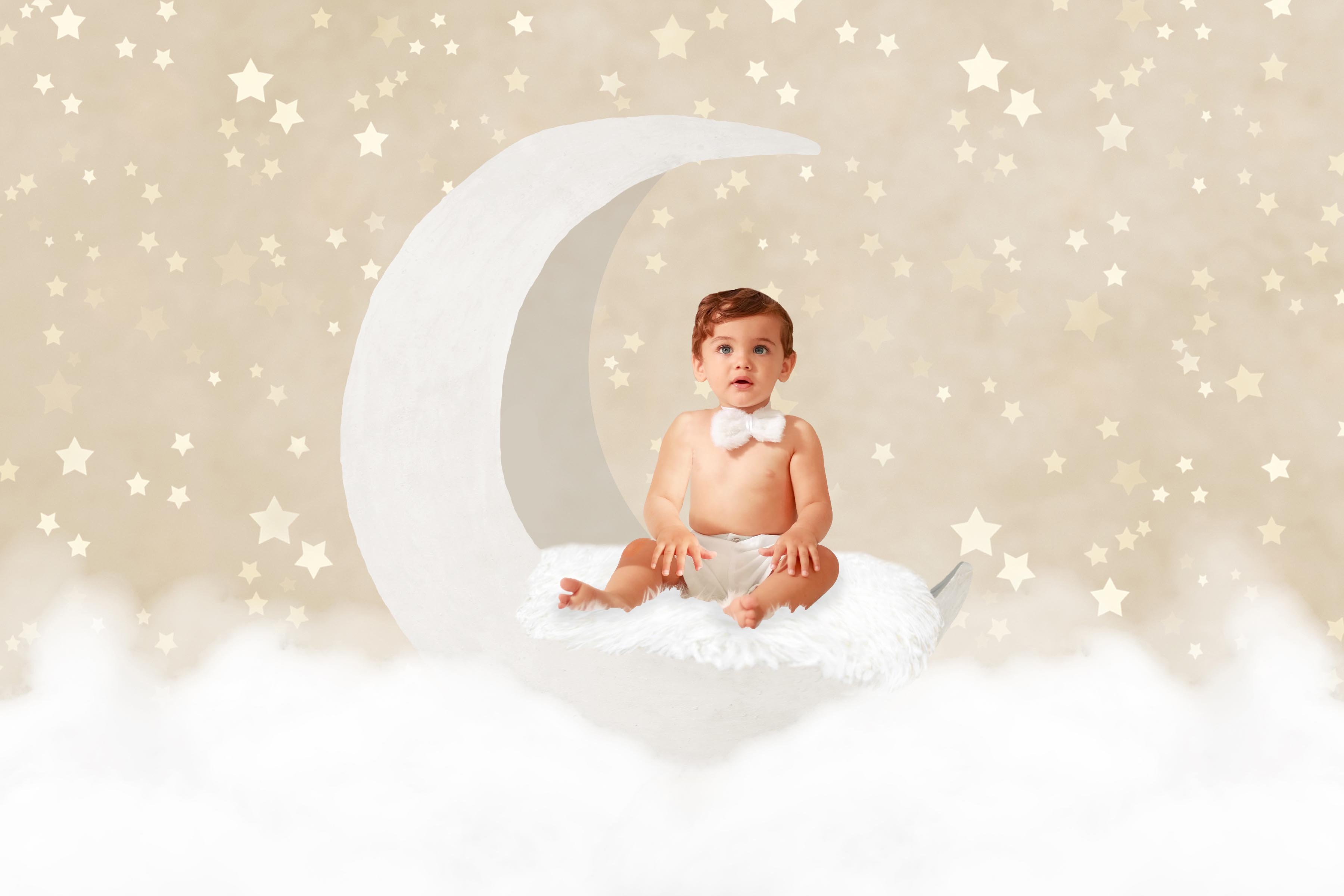 Wooden Moon Newborn Digital Backdropcover image.