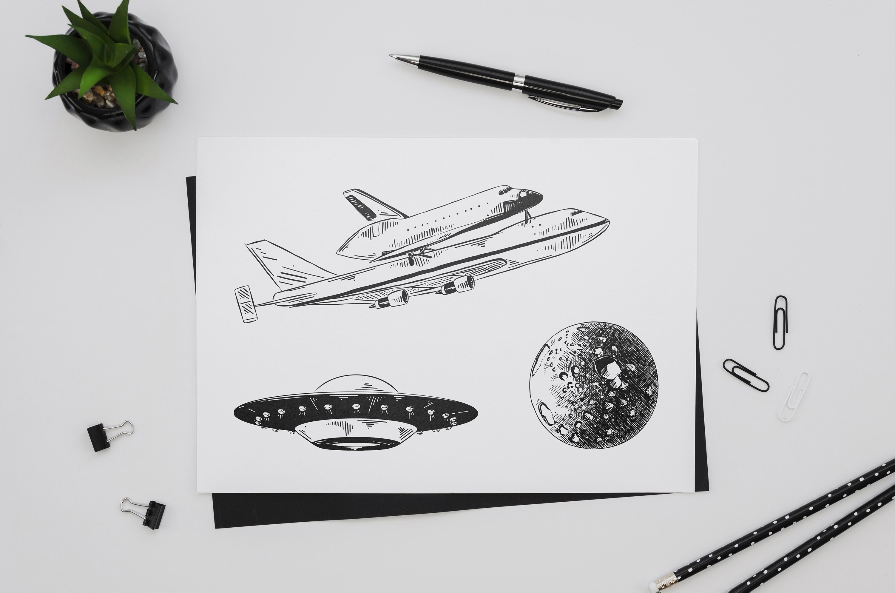 Black and white drawing of a space shuttle.