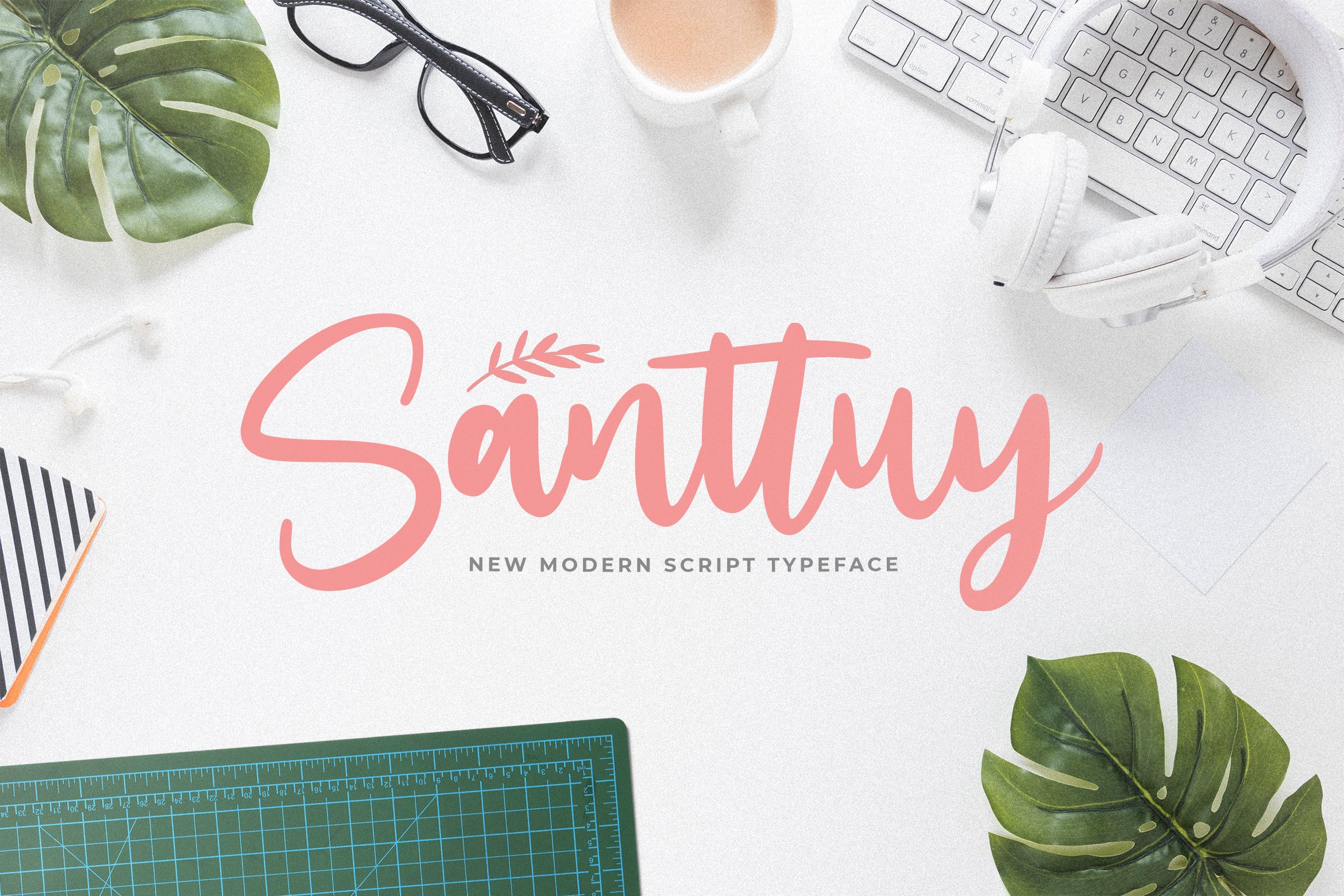 Santtuy - Handwritten Font cover image.