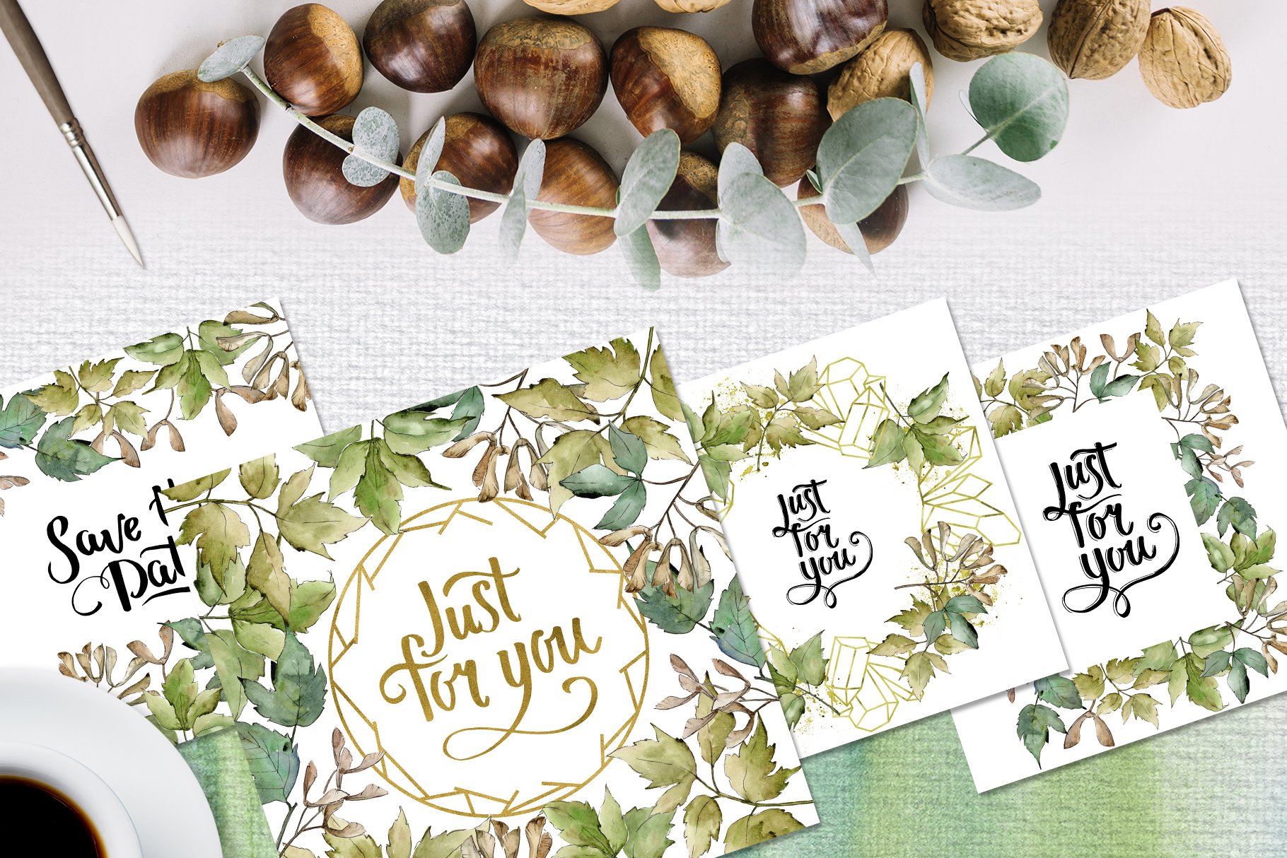 Maple leaves and oak acorns set preview image.