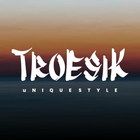 Troesik - Decorative Font cover image.