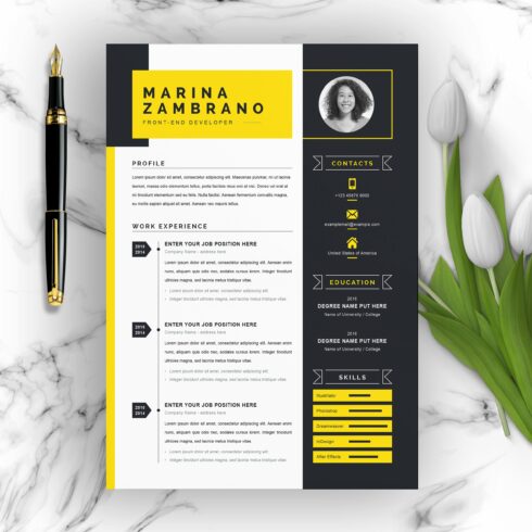 Minimalist Clean Resume/CV Template cover image.