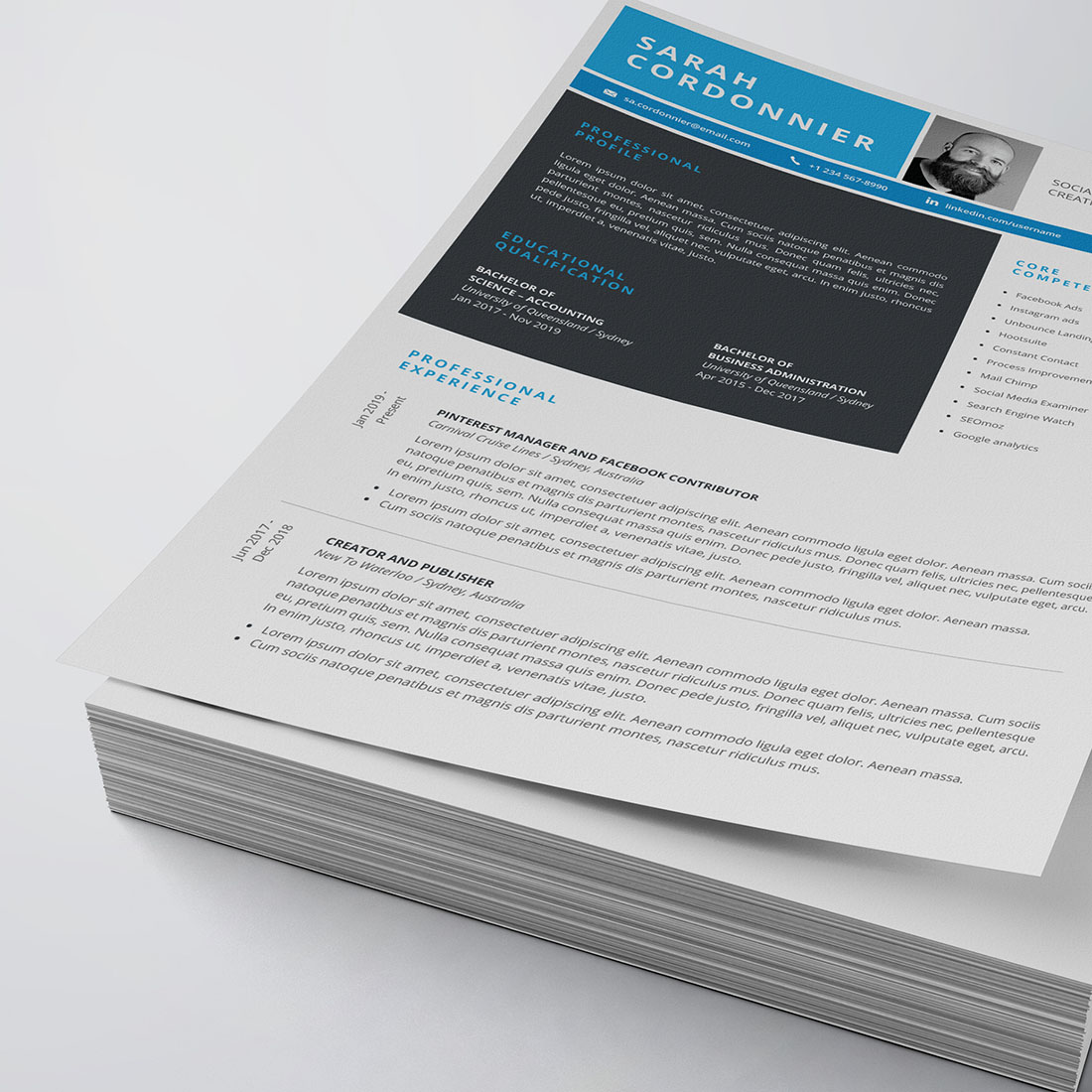 Modern Resume/CV Template cover image.