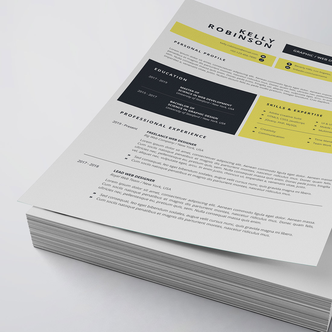 Modern Resume/CV Template cover image.