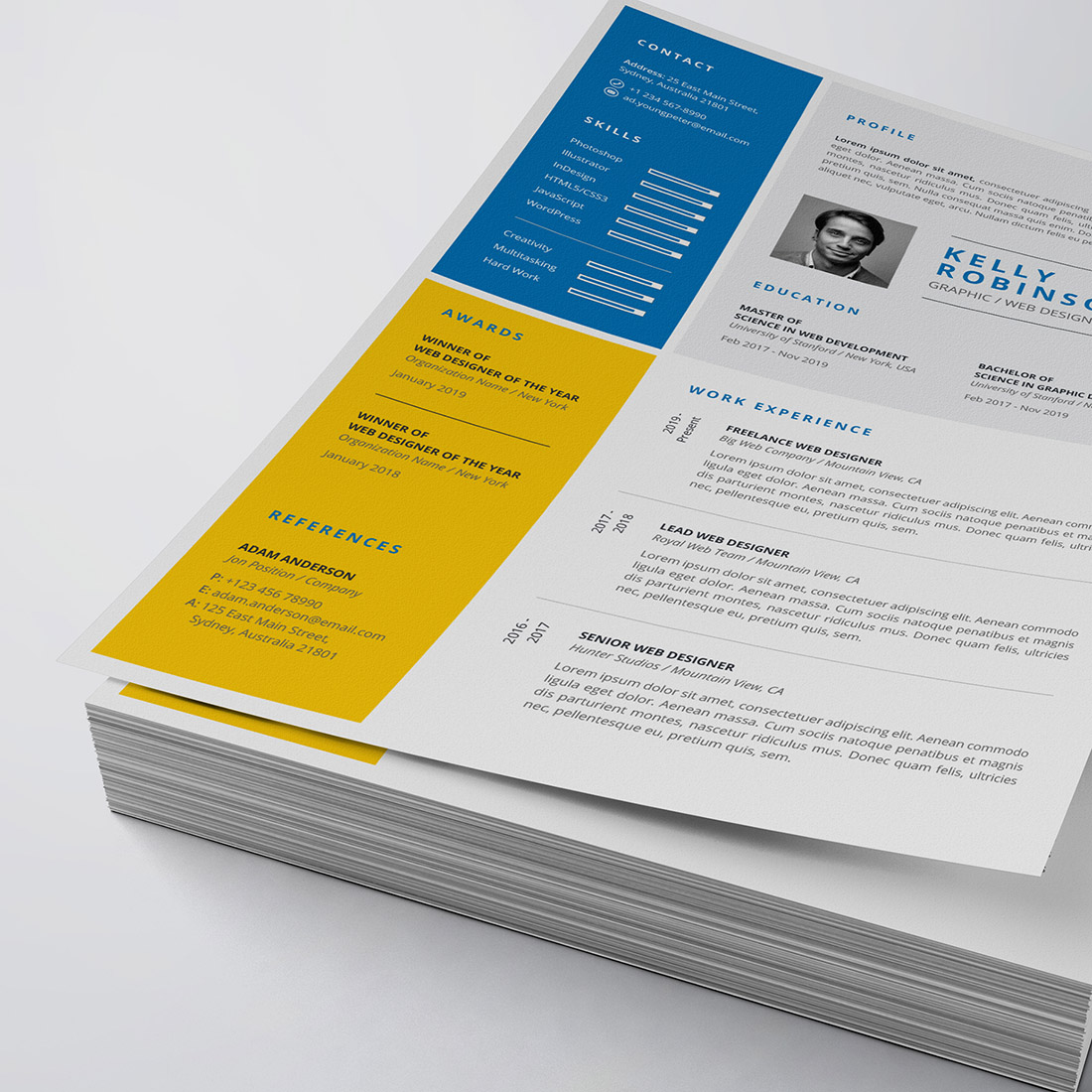 Modern Resume/CV Template cover image.