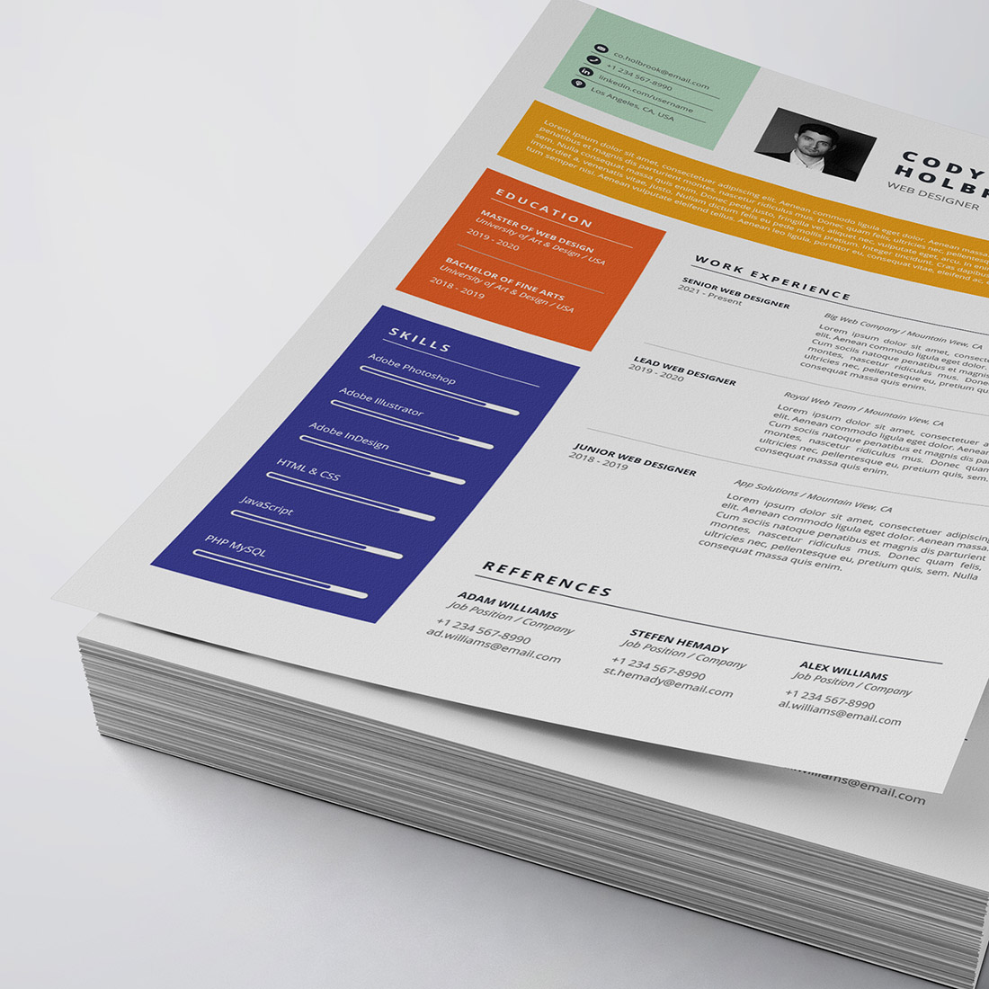 Modern Resume/CV Template cover image.