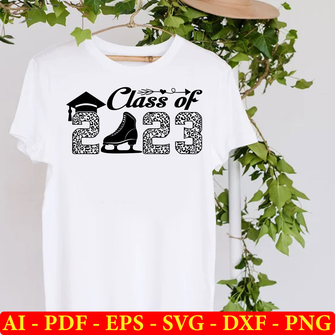 T - shirt that says class of 2020 on it.