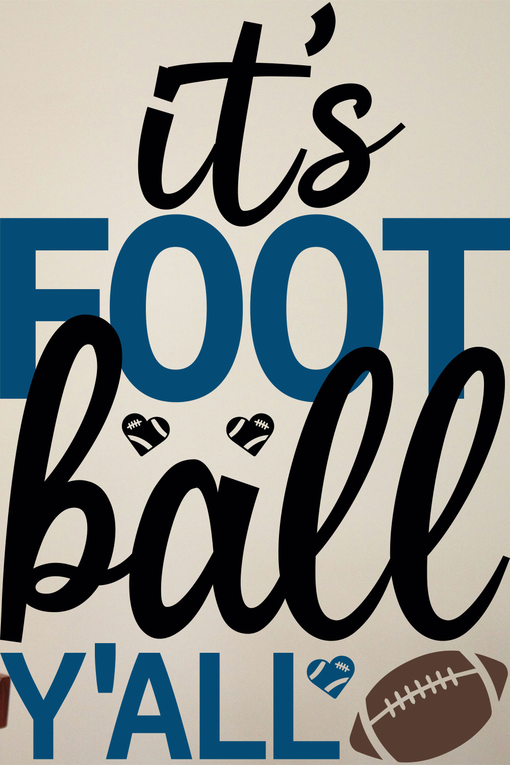 Football Mom SVG Bundle pinterest preview image.