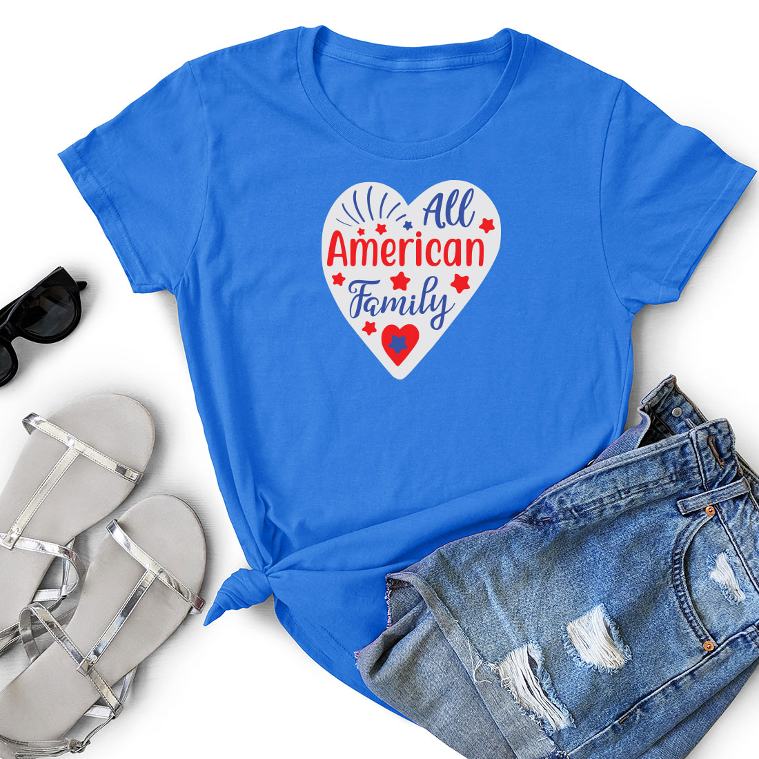 T - shirt that says all american family on it.