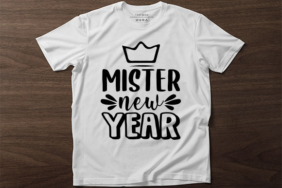 T - shirt that says mister new year on it.